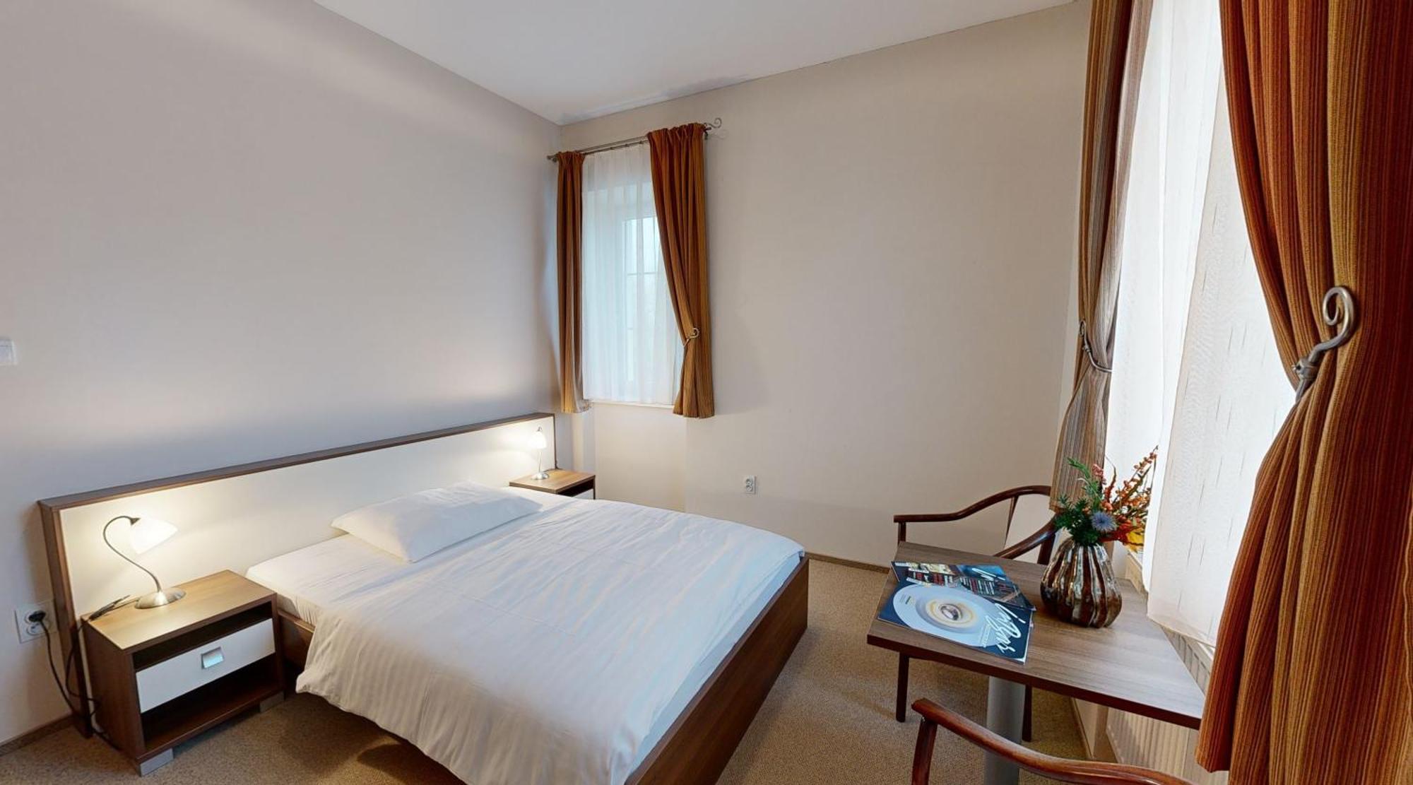 Klaudia'S Hotel & Restaurant At Golf Resort, Bac Samorin Exteriér fotografie